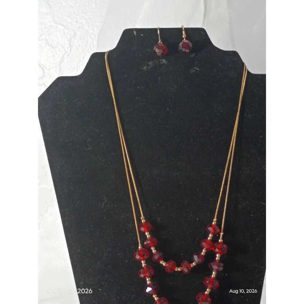 Chunky Red Glass Bead Tiered bib Necklace & Drop Earrings Set & Bracelate